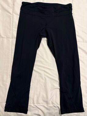 lululemon athletica Black Cropped Leggings
